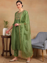Women Green Silk Blend Yoke Design Straight Kurta Pant Set With Dupatta
